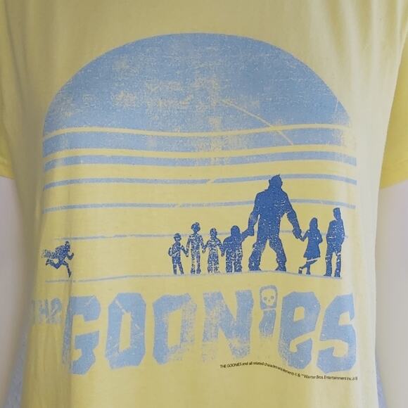 The Goonies Yellow Tee Size Large - Picture 5 of 7